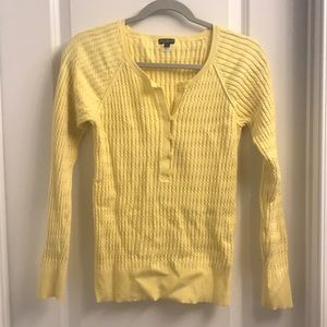 🌼 EUC Eddie Bauer Cable knit Sweater